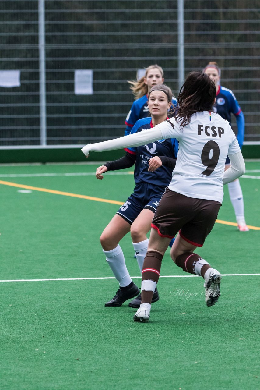 Bild 292 - wBJ VfL Pinneberg - St. Pauli : Ergebnis: 7:0 (Abbruch)